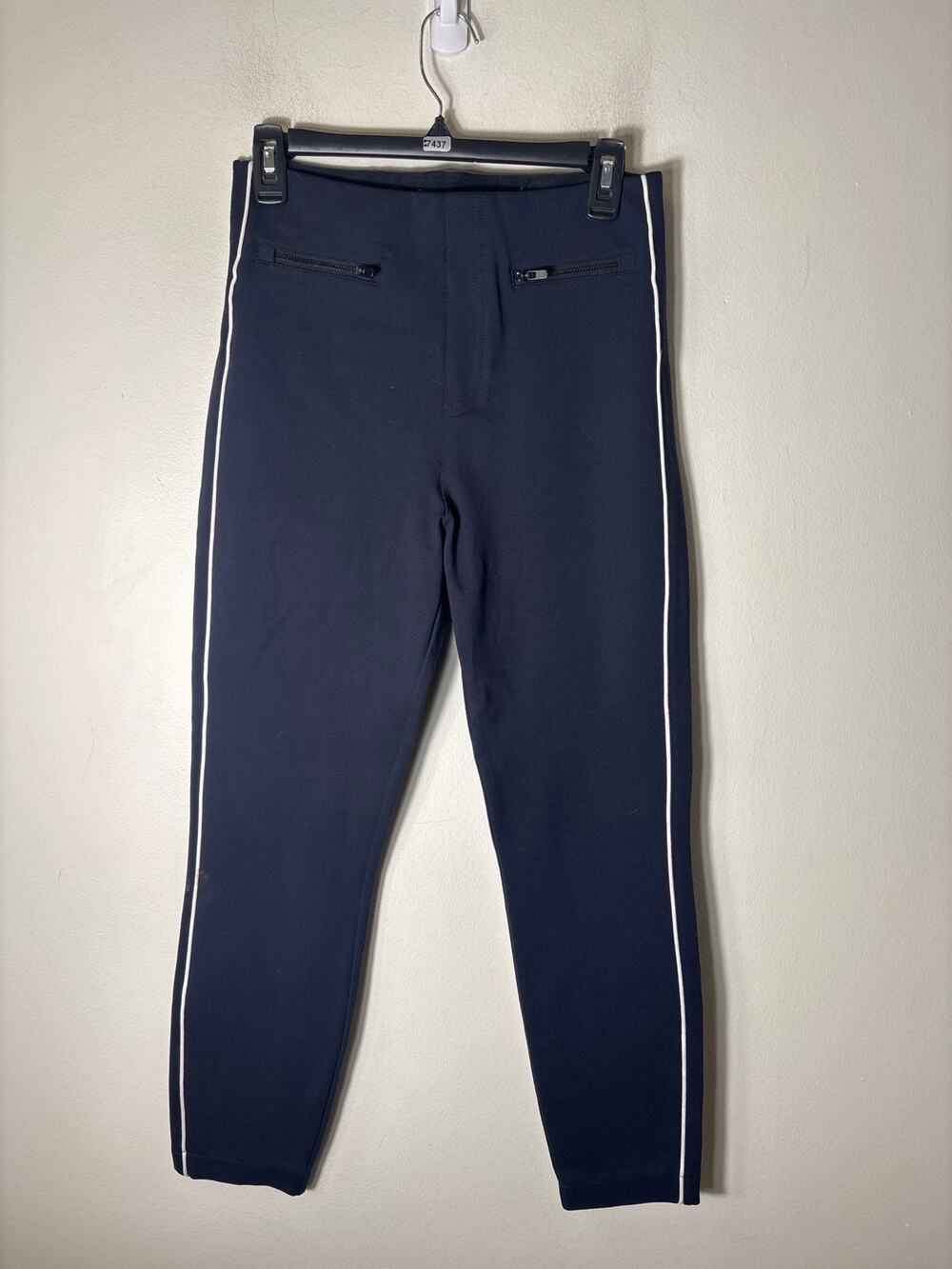 Spanx Navy Blue Straight Leg Pull On Ankle Pants sz M
